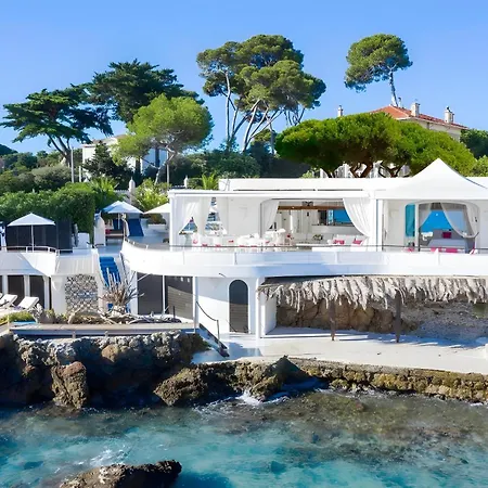 Pieds Dans L'eau Au Cap D'antibes Villa Antibes