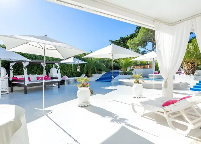 Pieds Dans L'eau Au Cap D'antibes Villa Antibes